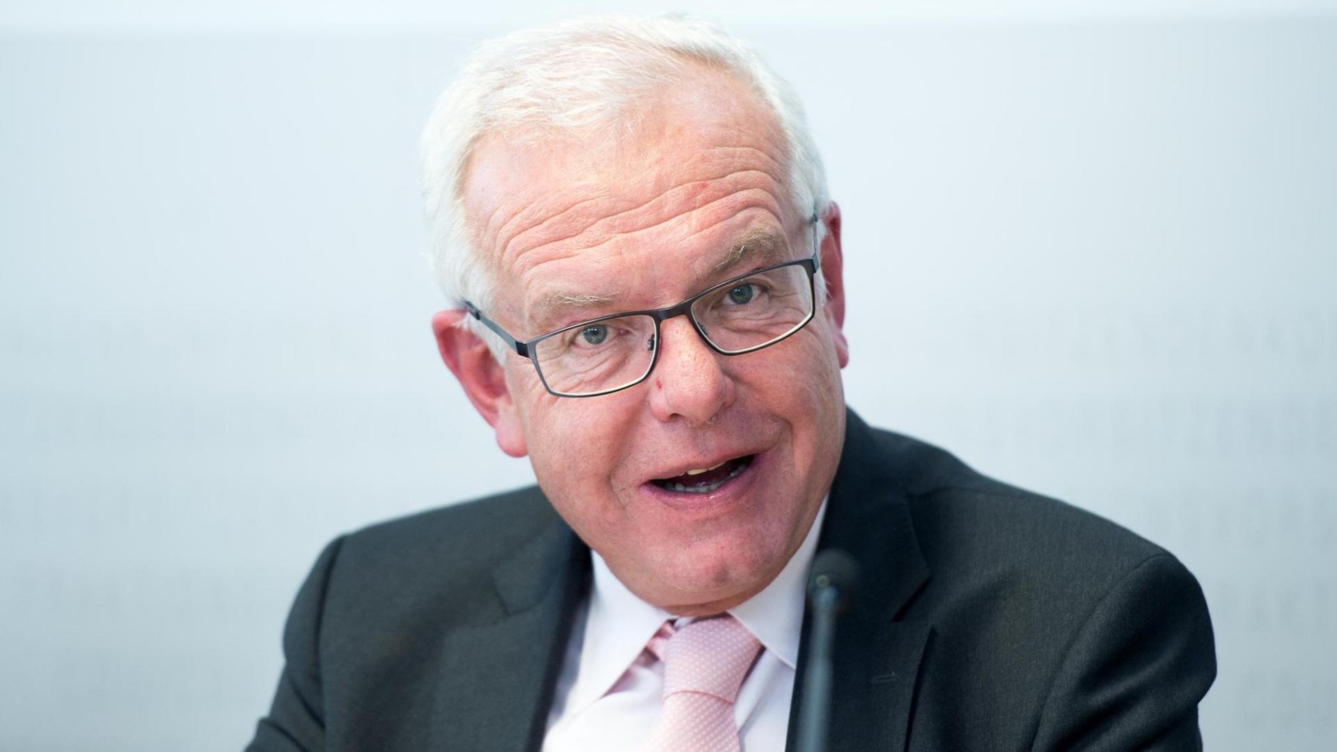 Der Vorsitzende der bayerischen CSU-Landtagsfraktion, Thomas Kreuzer Der Vorsitzende der bayerischen CSU-Landtagsfraktion, Thomas Kreuzer