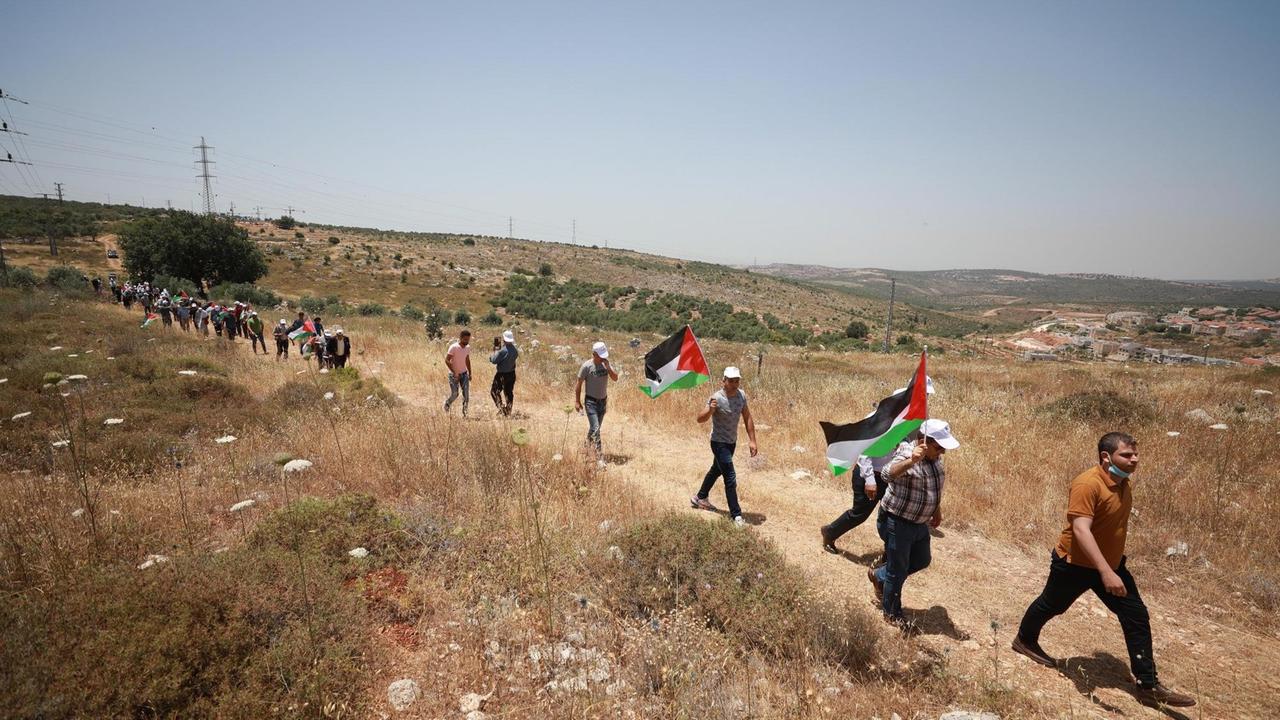 Proteste gegen den geplanten Bau jüdischer Siedlungen in der Region am 53. Jahrestags des Sechs-Tage-Kriegs am 5. Juni 2020