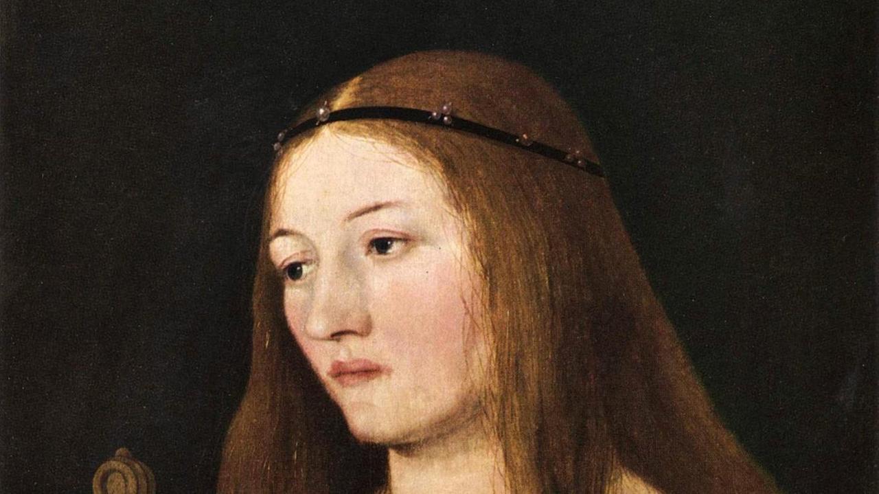 Eine Frau mit langen Haaren blickt nachdenklich seitlich ins Leere. Eine Frau mit langen Haaren blickt nachdenklich seitlich ins Leere.