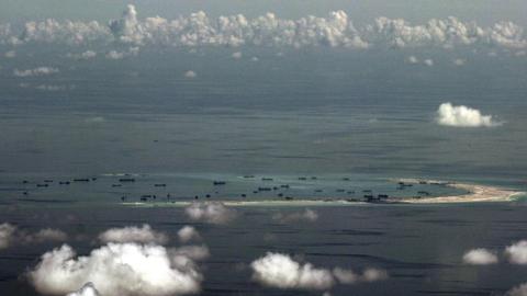 Die Spratly Inseln aus der Luft, Zankapfel zwischen (unter anderem) China und Taiwan.