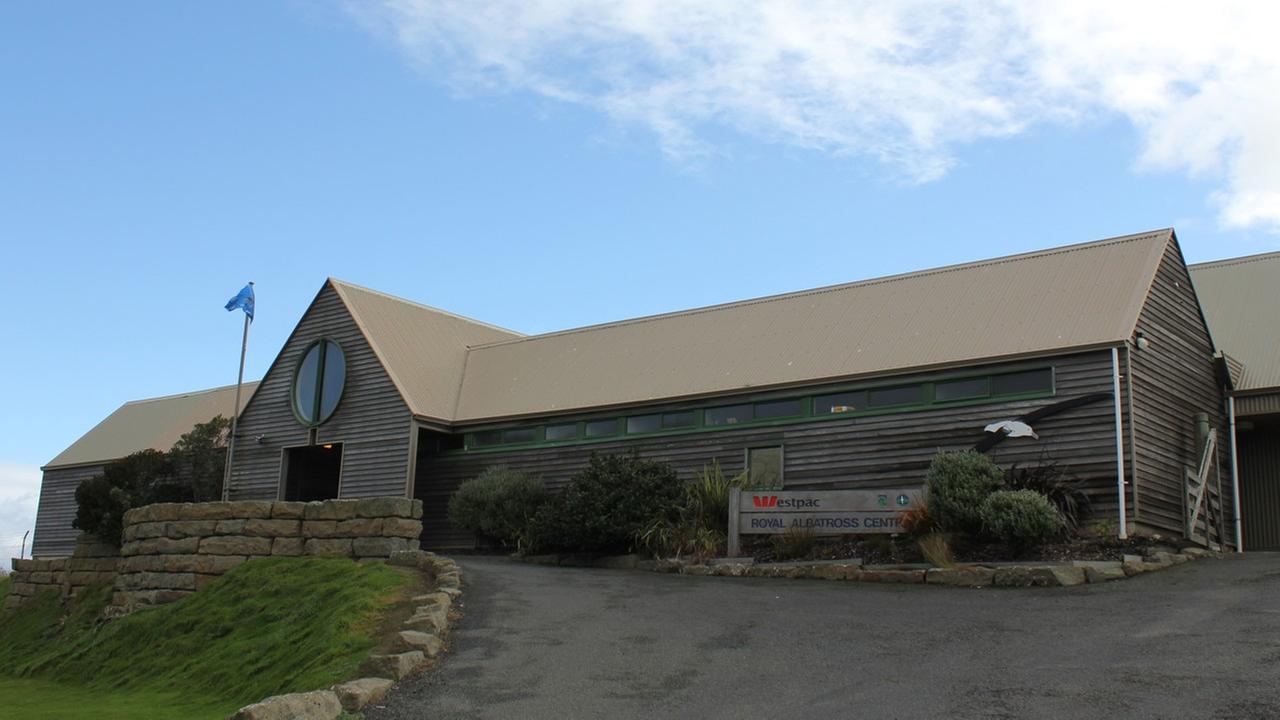 Das Albatros-Informationszentrum bei Dunedin im Süden Neuseelands. Das Albatros-Informationszentrum bei Dunedin im Süden Neuseelands.