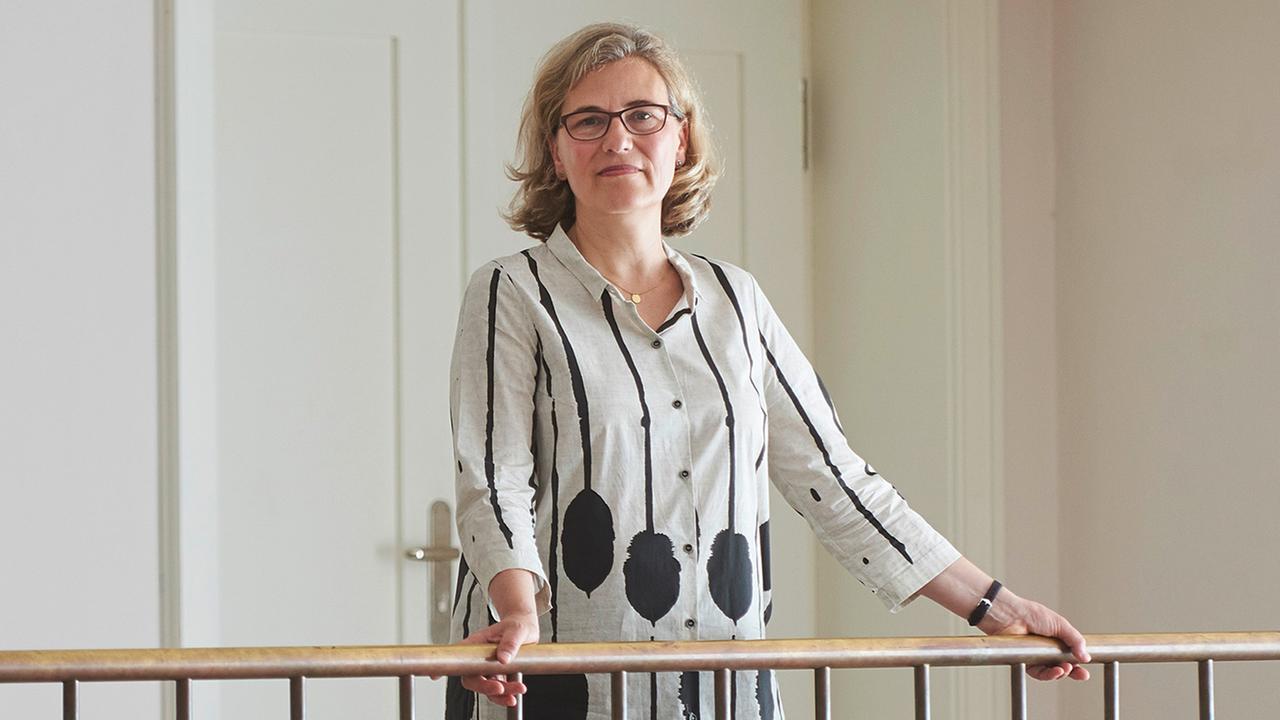 Carena Schlewitt ist die neue Leiterin des "Europäischen Zentrums der Künste Hellerau". Carena Schlewitt ist die neue Leiterin des "Europäischen Zentrums der Künste Hellerau".