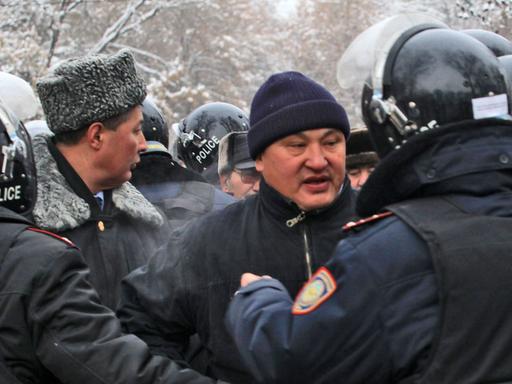 Demonstration in der kasachischen Hauptstadt Almaty im Dezember 2011