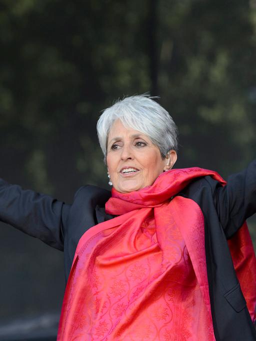 Die US-amerikanische Folksängerin Joan Baez auf dem 40. Paleo Festival in Nyon, Switzerland am 25 July 2015.
