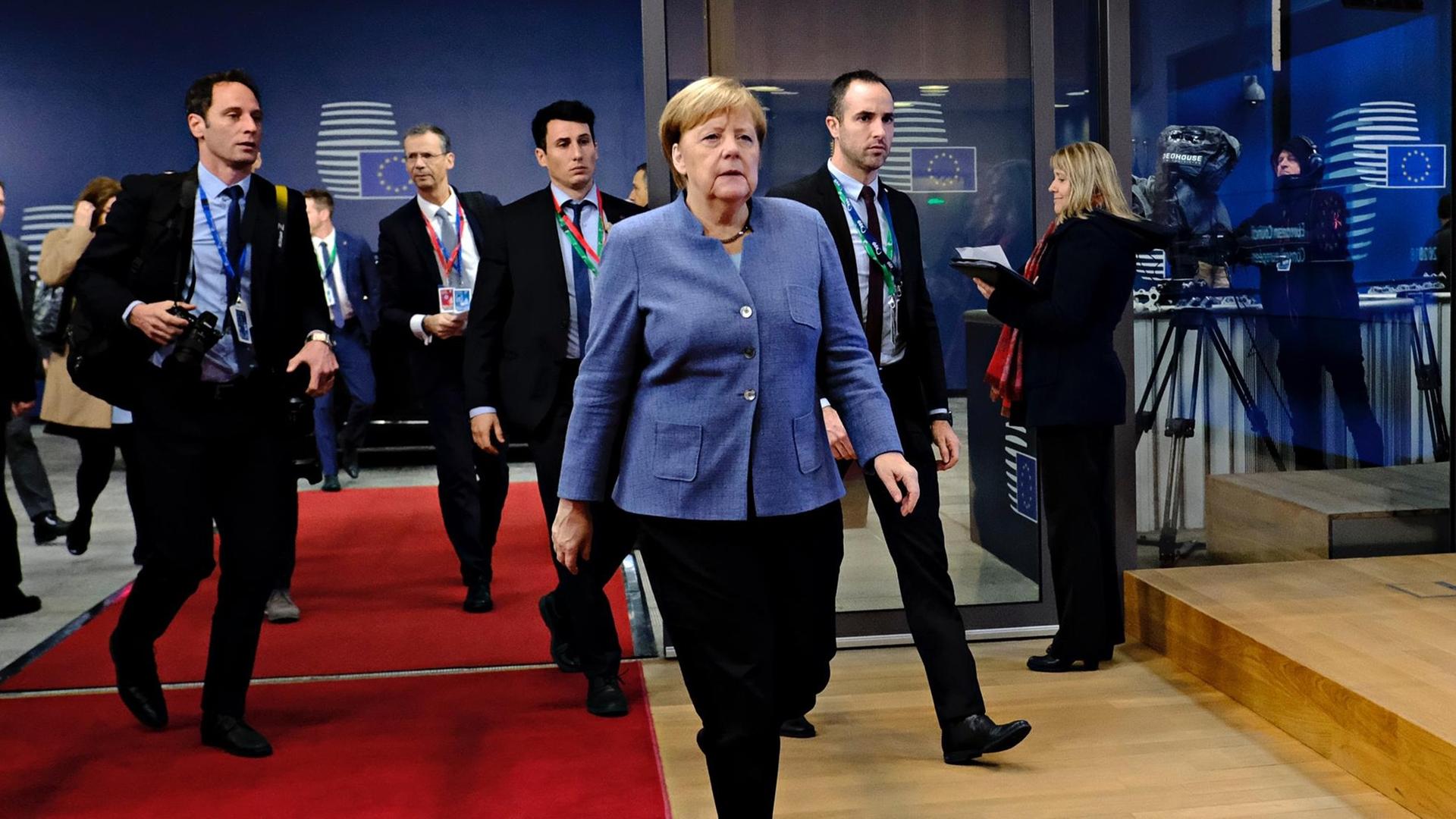 Bundeskanzlerin Merkel beim EU-Gipfel in Brüssel Bundeskanzlerin Merkel beim EU-Gipfel in Brüssel