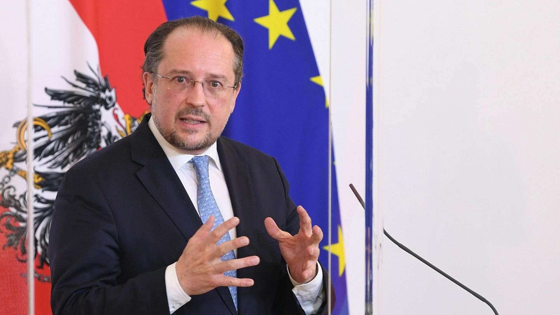 Österreichs Außenminister Alexander Schallenberg am 08. April 2020