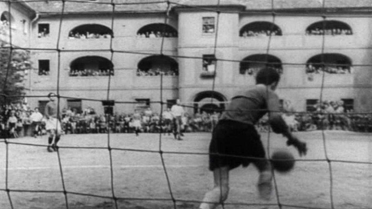 Szene aus dem Film "Liga Terezin" Szene aus dem Film "Liga Terezin"