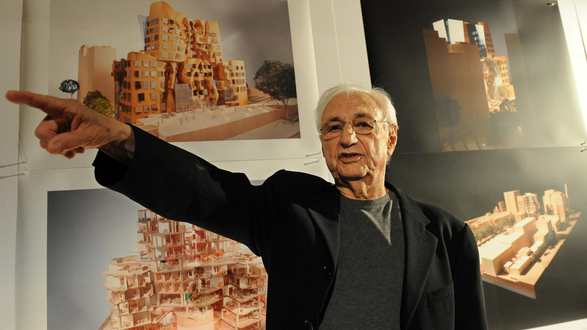 Der kanadische Architekt Frank Gehry stellt seinen Bau für die australische Stadt Sydney vor: eine Business School für die Technische Universität, die einer zerknüllten Papiertüte ähnelt, Dezember 2010