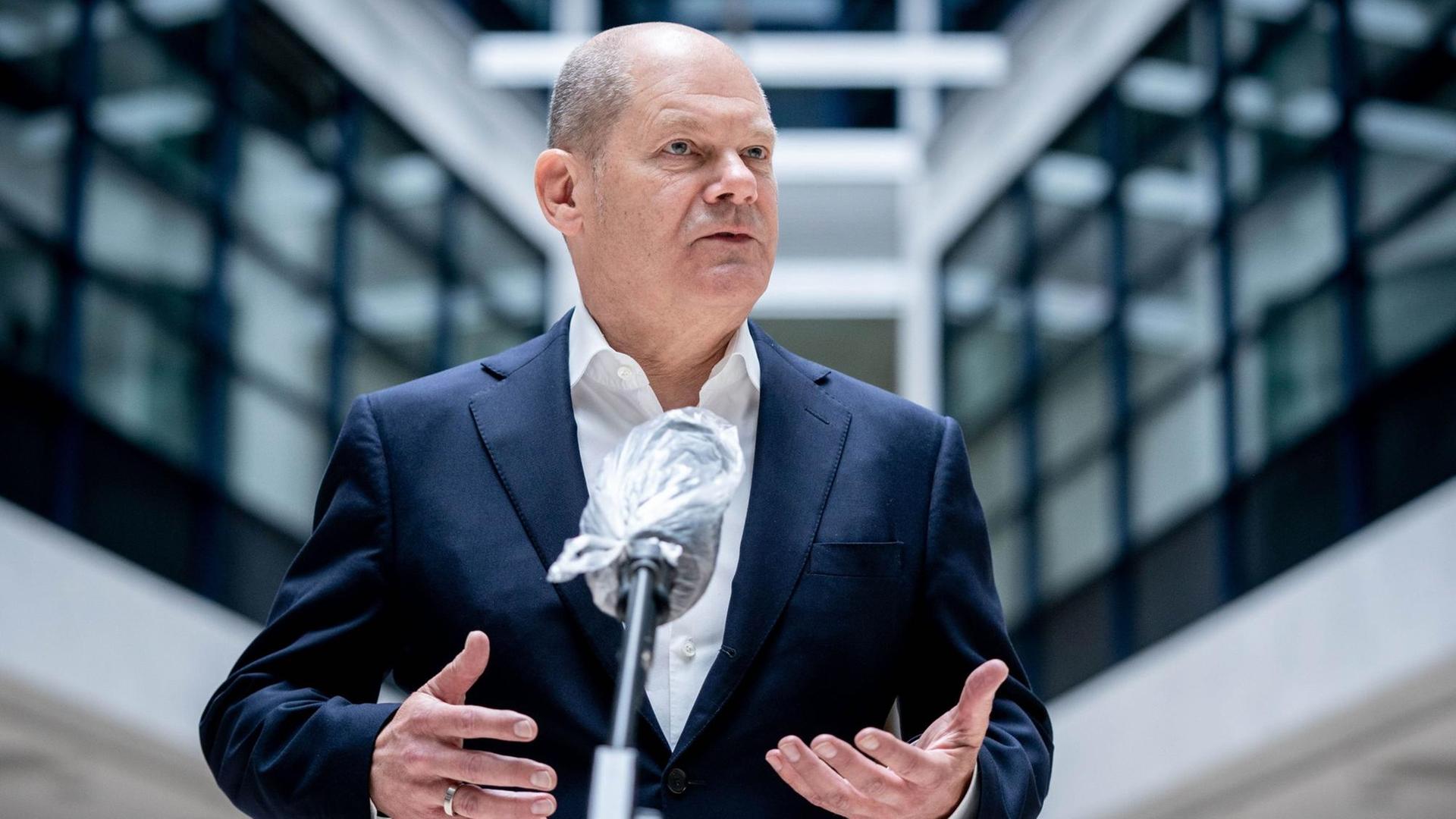 Bundesfinanzminister Scholz in der SPD-Parteizentrale Bundesfinanzminister Scholz in der SPD-Parteizentrale