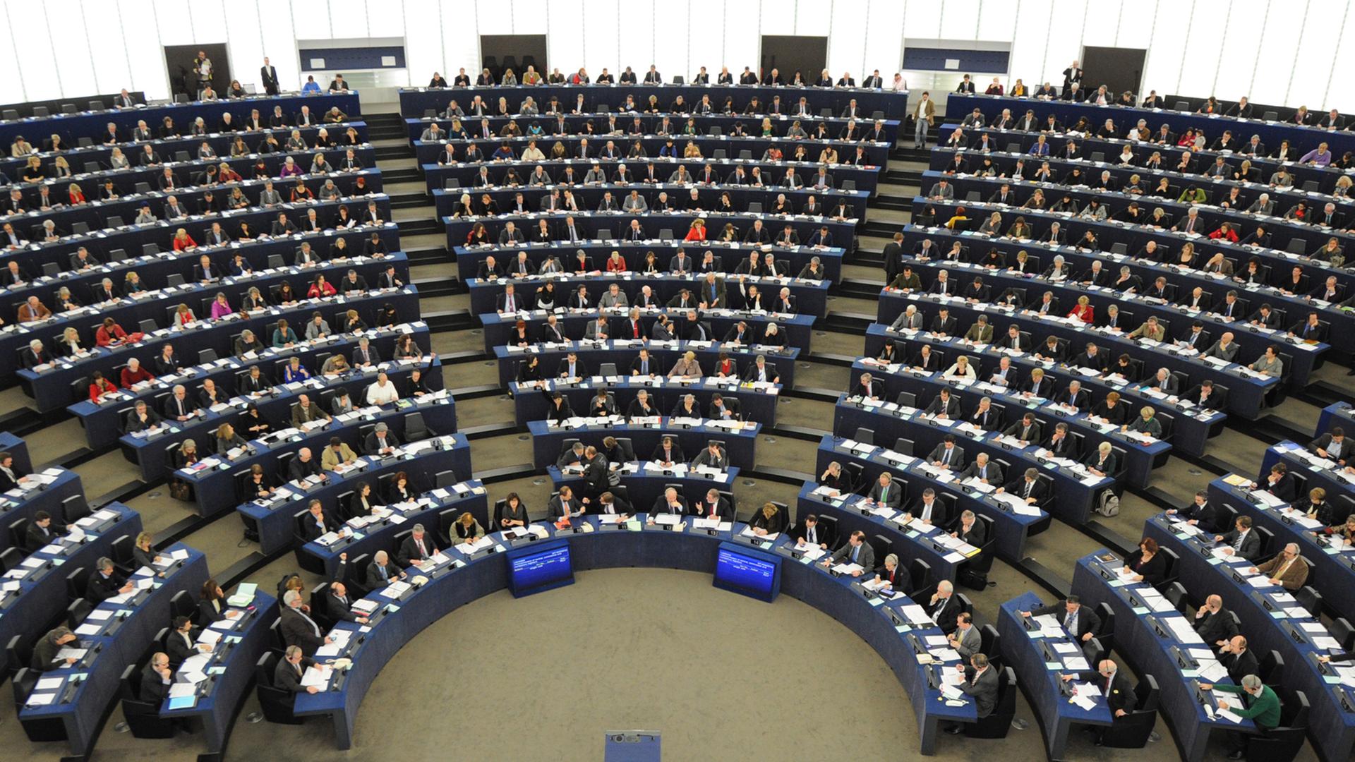 Blick von oben ins EU-Parlament