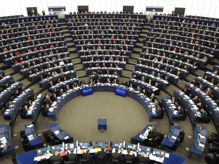 Blick von oben auf das EU-Parlament.