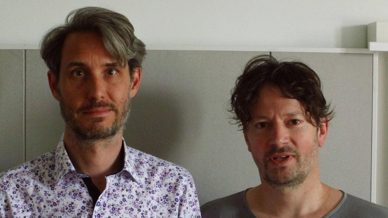 Dirk von Lowtzow von Tocotronic sprach bei Deutschlandradio Kultur mit Musikredakteur Martin Böttcher. Dirk von Lowtzow von Tocotronic sprach bei Deutschlandradio Kultur mit Musikredakteur Martin Böttcher.