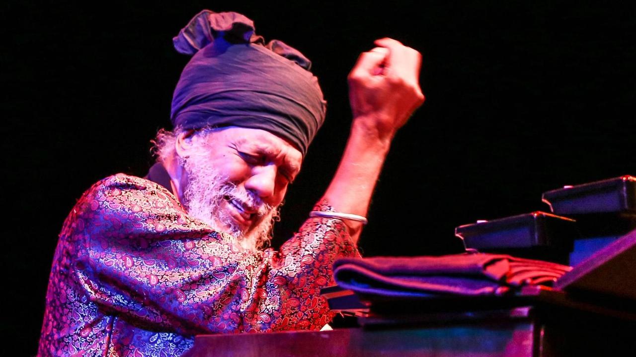 Dr. Lonnie Smith Trio live im Haus der Berliner Festspiele beim Jazzfest Berlin 2017 Dr. Lonnie Smith Trio live im Haus der Berliner Festspiele beim Jazzfest Berlin 2017