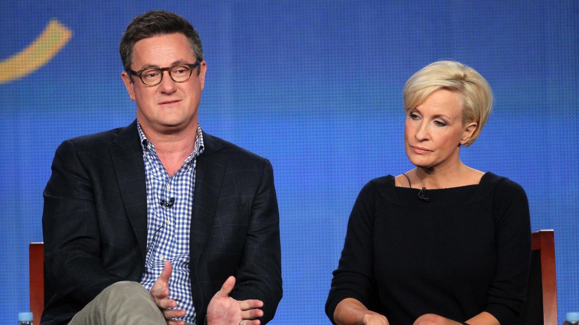 Die Moderatoren Joe Scarborough und Mika Brzezinski wurden von US-Präsident Trump via Twitter beleidigt. Die Moderatoren Joe Scarborough und Mika Brzezinski wurden von US-Präsident Trump via Twitter beleidigt.