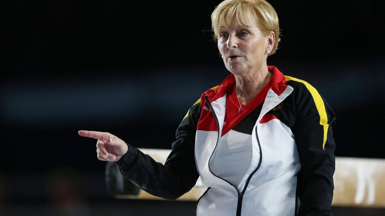 Ulla Koch ist Chef-Trainerin des Deutschen Turner-Bundes. Ulla Koch ist Chef-Trainerin des Deutschen Turner-Bundes.