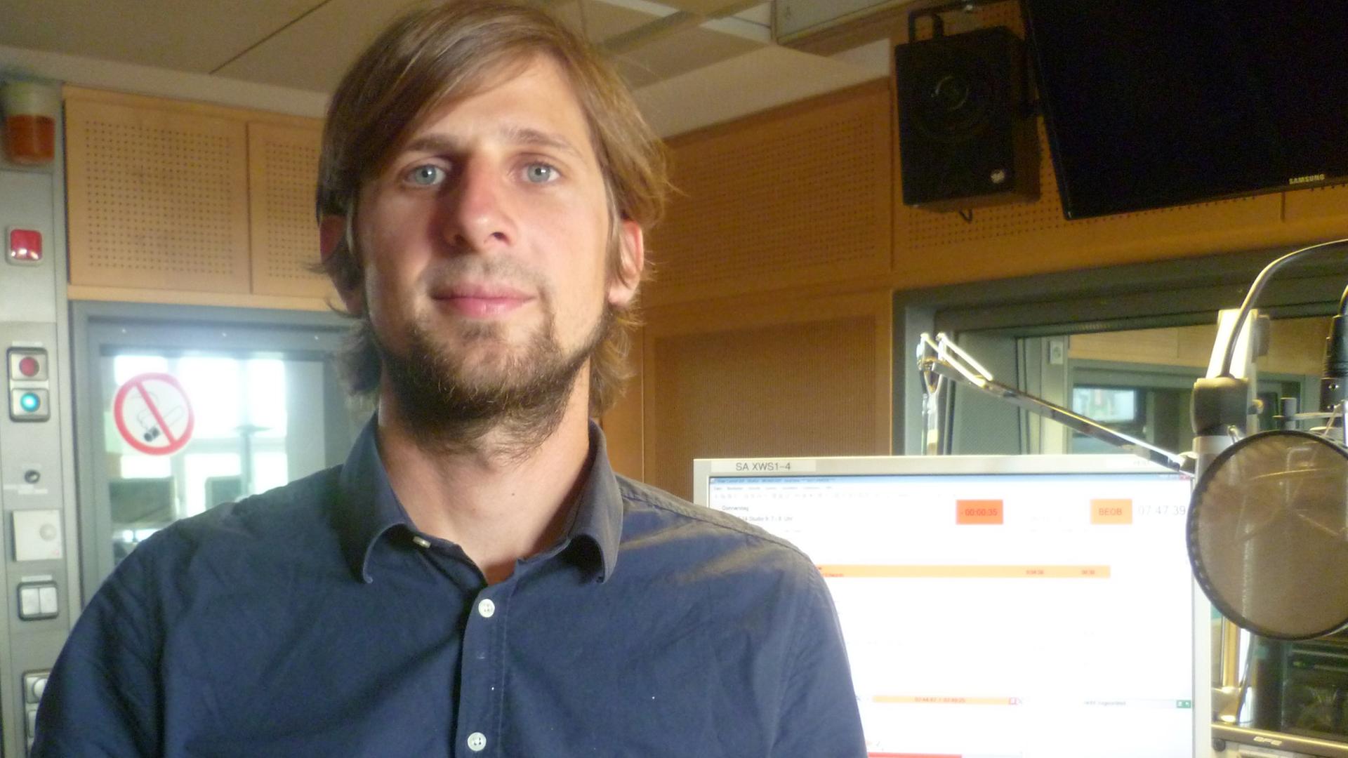 Elias Perabo, der Initiator von "Adopt a Revolution" Elias Perabo, der Initiator von "Adopt a Revolution"
