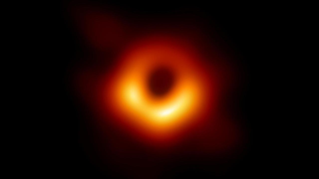Das erste Bild von der unmittelbaren Umgebung eines Schwarzen Loches in der Riesengalaxie M 87 Das erste Bild von der unmittelbaren Umgebung eines Schwarzen Loches in der Riesengalaxie M 87