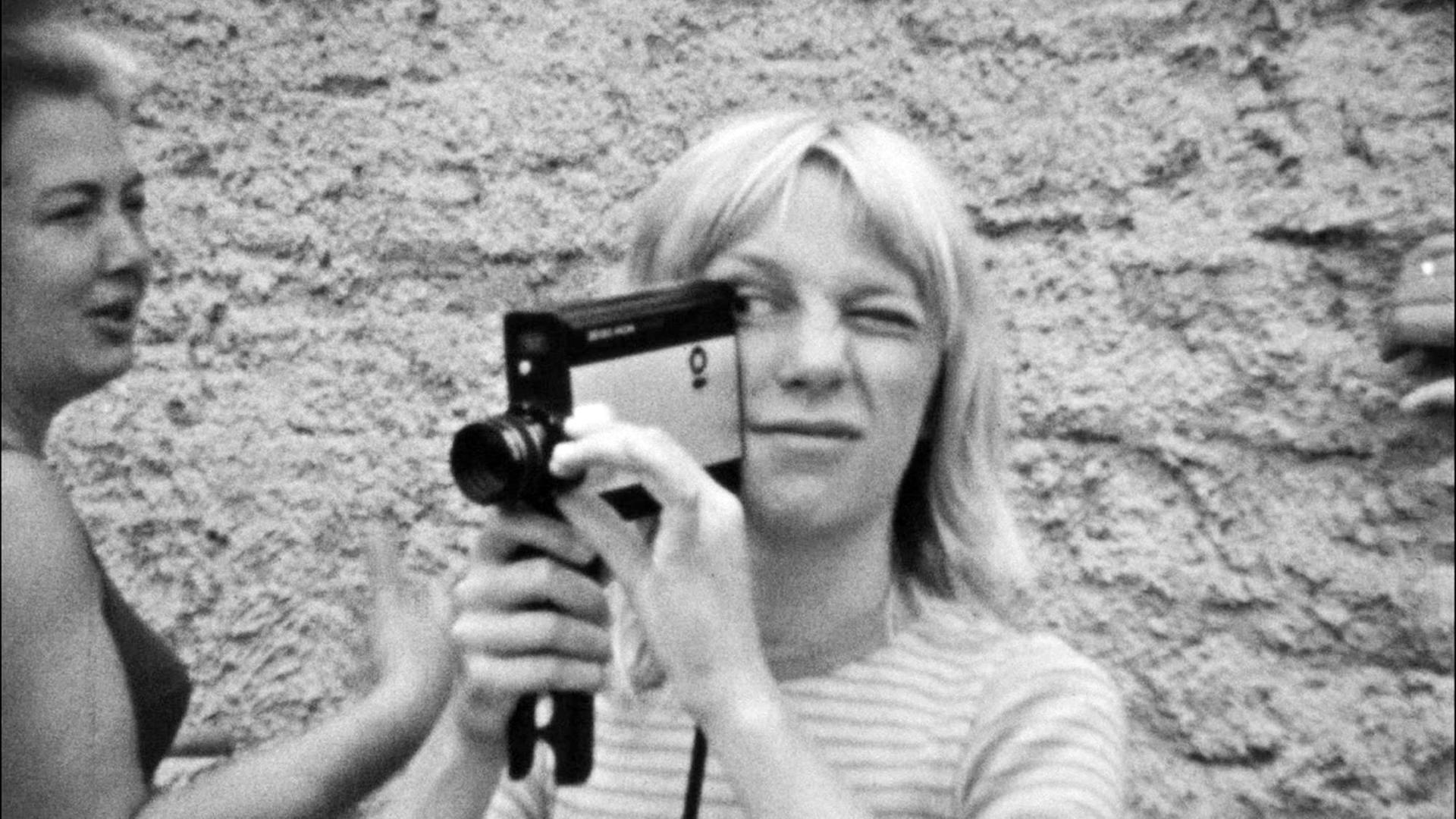 Ein Bild aus dem neuen Online-Archiv "Open Memory Box", die über 415 Stunden DDR-Alltag auf Schmalfilm enthält - www.open-memory-box.de Ein Bild aus dem neuen Online-Archiv "Open Memory Box", die über 415 Stunden DDR-Alltag auf Schmalfilm enthält - www.open-memory-box.de