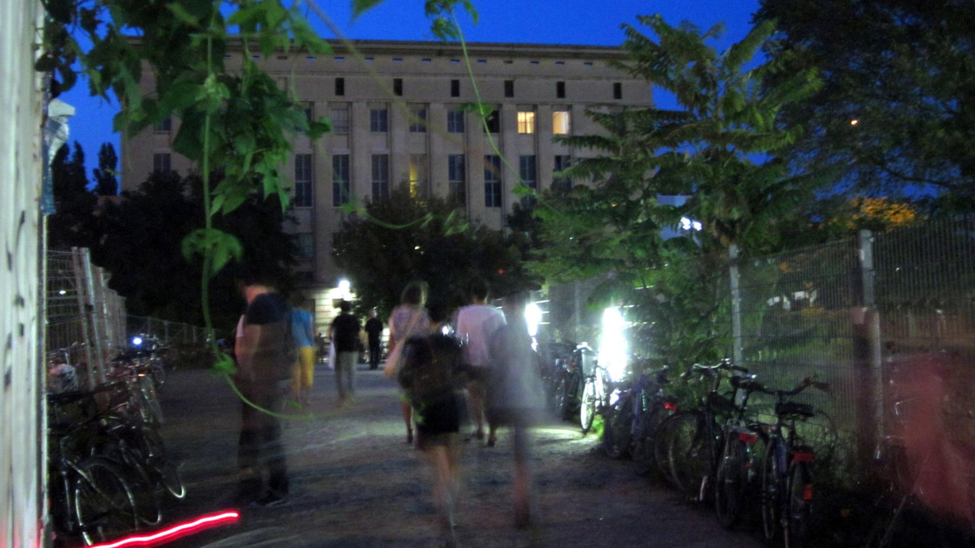 Der Club Berghain in Berlin Der Club Berghain in Berlin