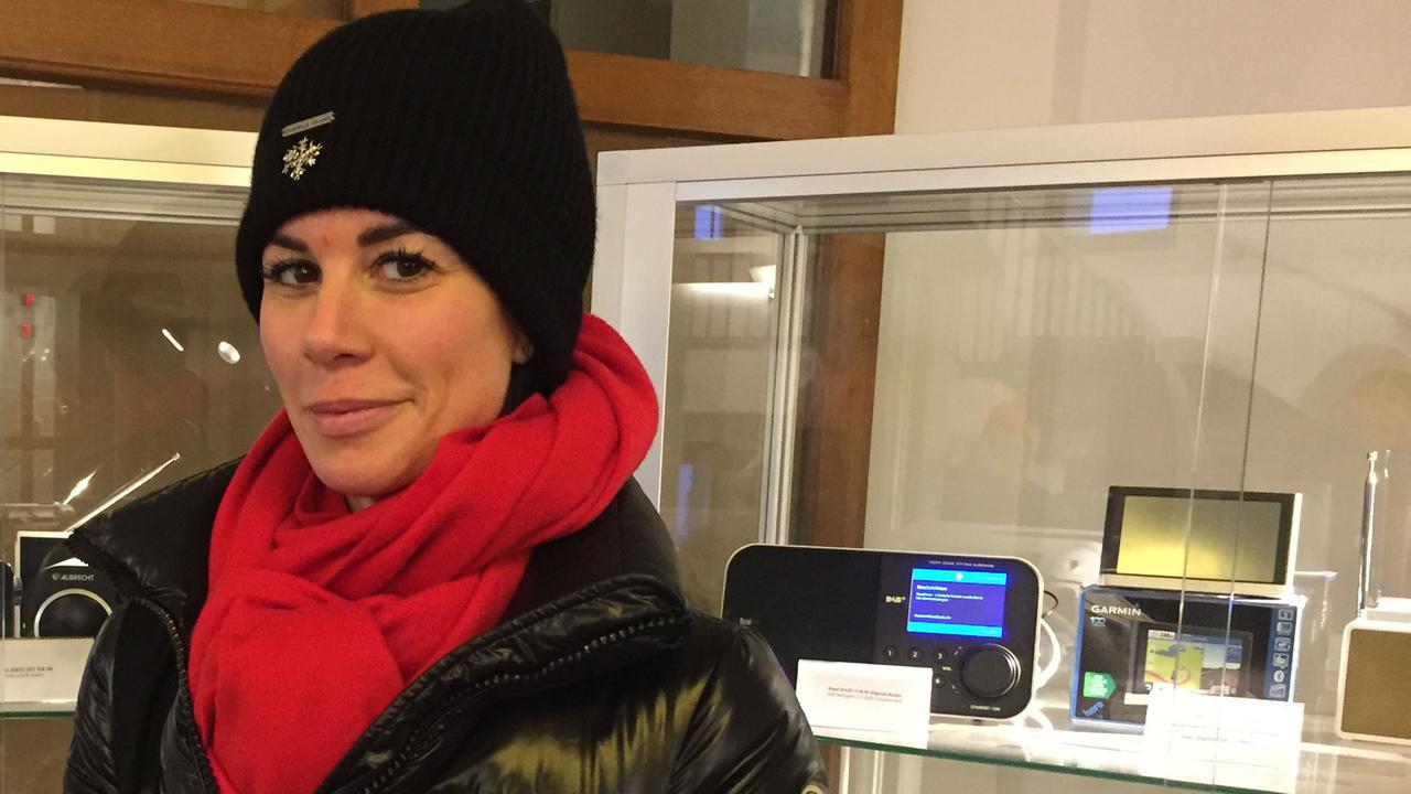 Julia Stoschek zu Besuch im Funkhaus von Deutschlandfunk Kultur Julia Stoschek zu Besuch im Funkhaus von Deutschlandfunk Kultur