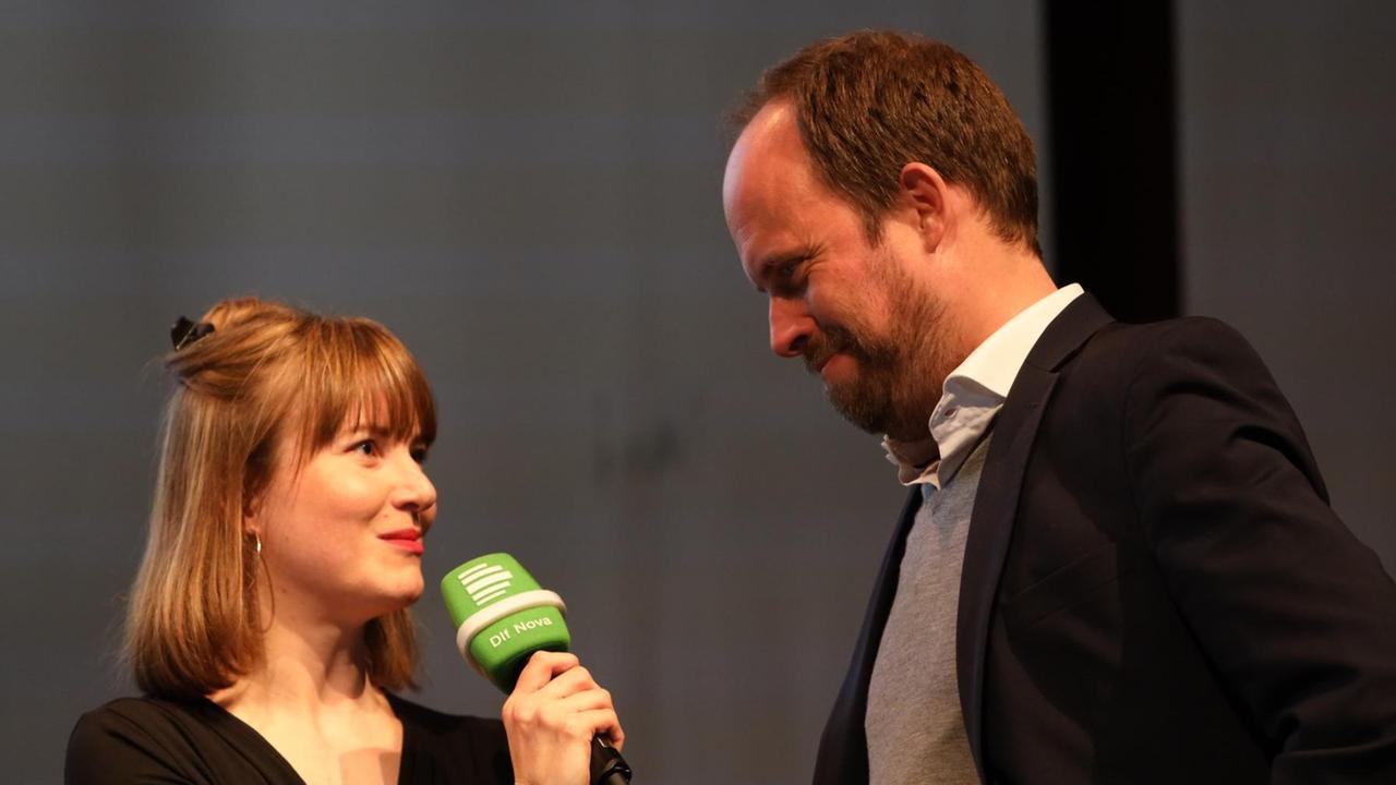 Daniel von Busse im Gespräch mit Marina Schweizer Daniel von Busse im Gespräch mit Marina Schweizer