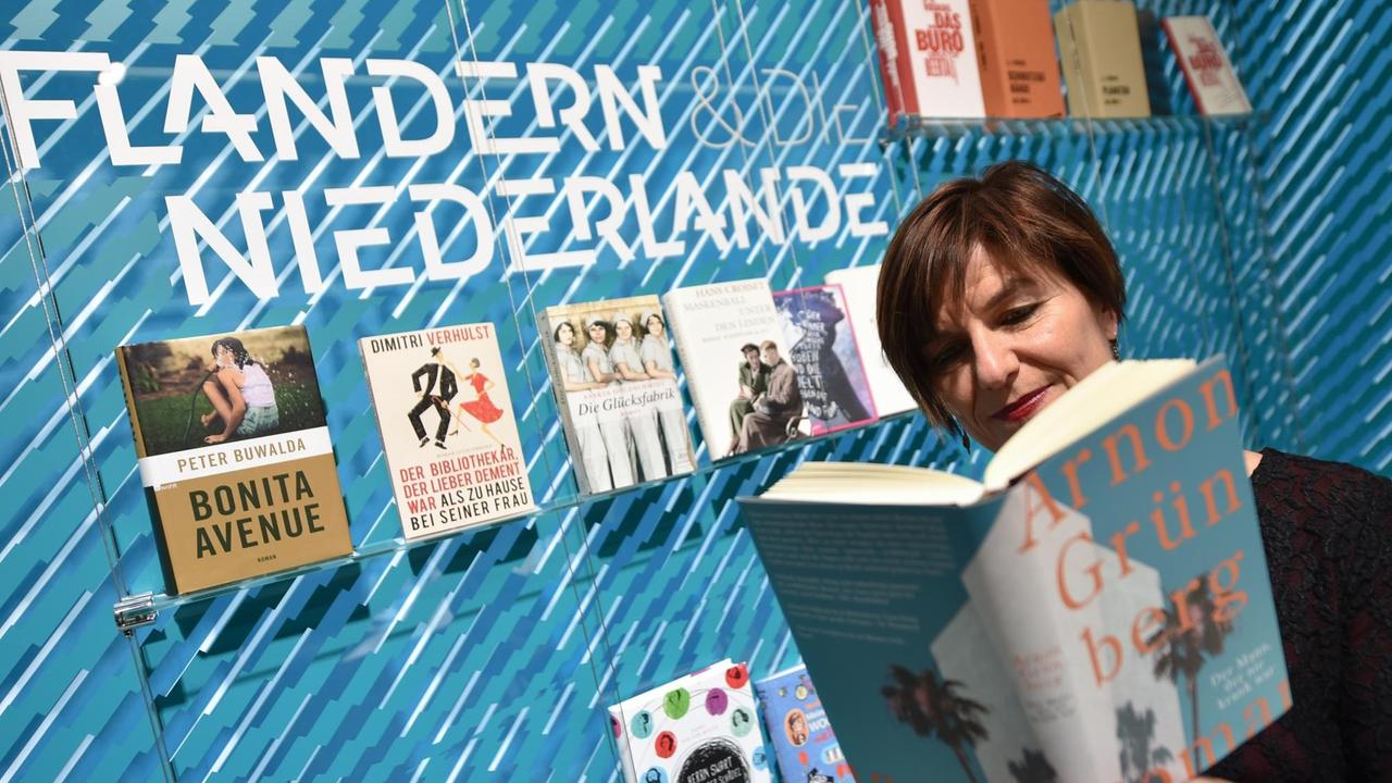 Die Autorin Anna Woltz - "Jedes Kind braucht eine Unabhängigkeitserklärung"