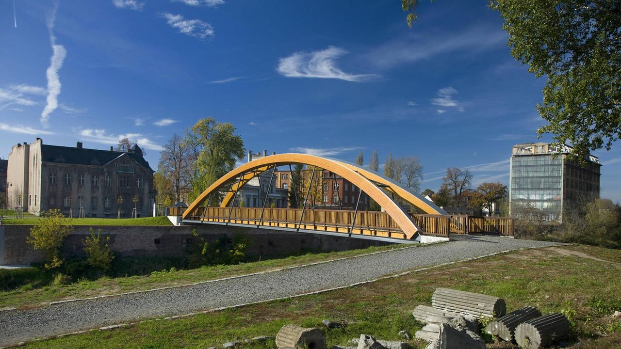 Fussgängerbrücke zwischen Guben und Gubin Fussgängerbrücke zwischen Guben und Gubin