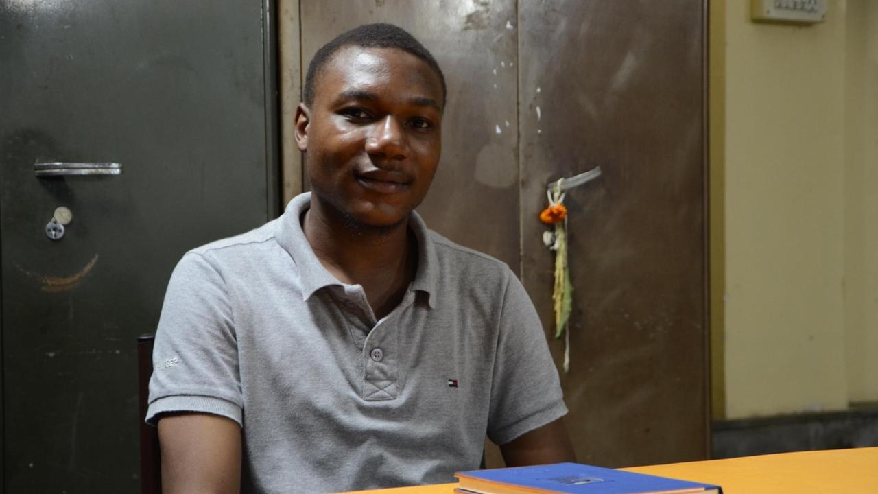 Tafadzwa Kaurayi, Präsident der Vereinigung afrikanischer Studenten in Mumbai. Tafadzwa Kaurayi, Präsident der Vereinigung afrikanischer Studenten in Mumbai.