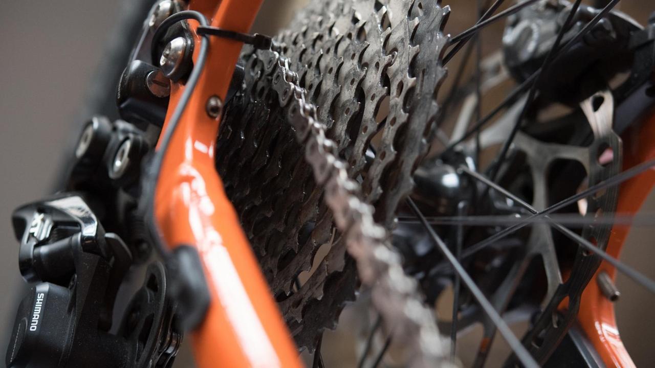 Kettenantrieb mit Gangschaltung an einem Fahrrad. Kettenantrieb mit Gangschaltung an einem Fahrrad.
