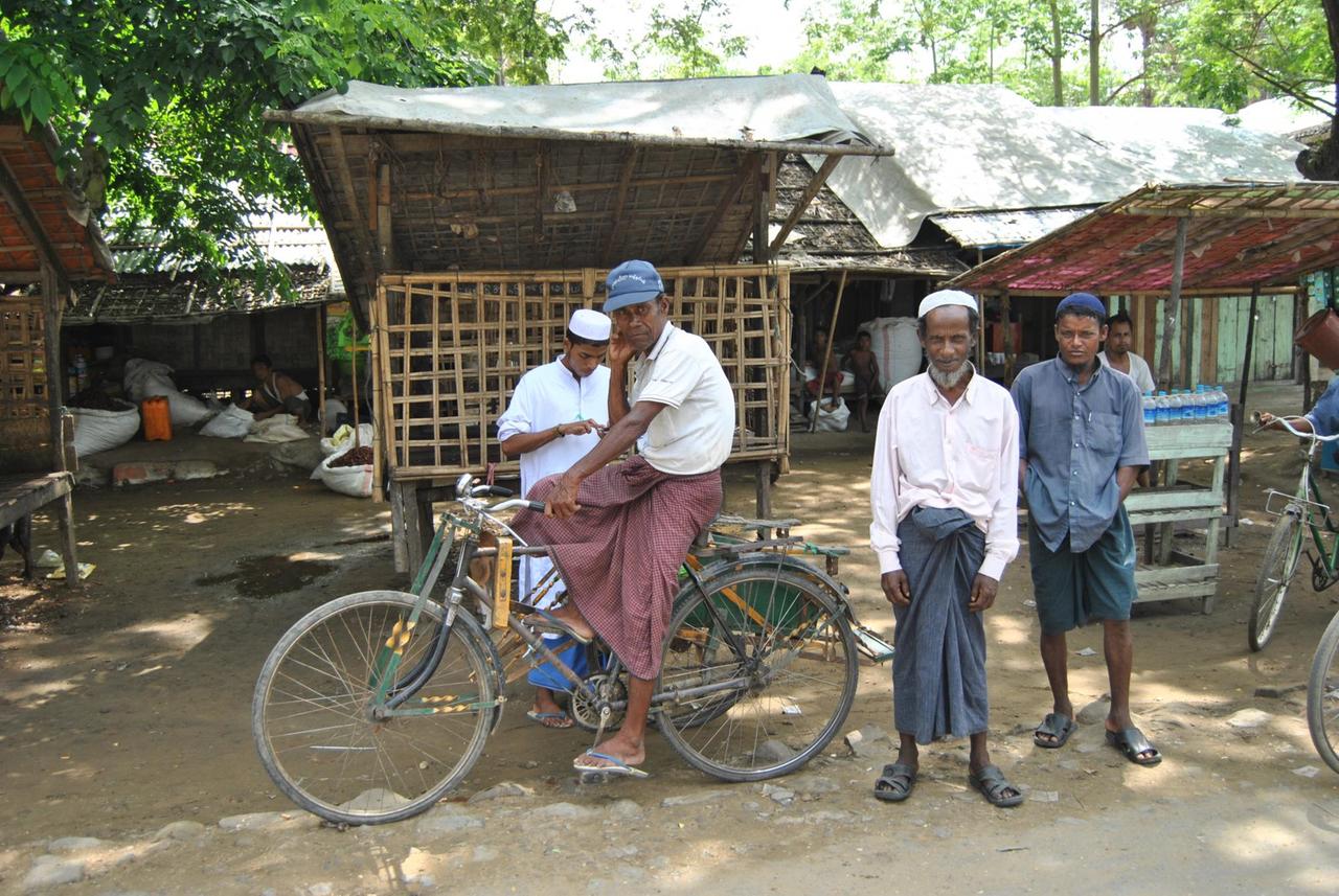 Sie stammen aus Bangladesch: Rohingyas in Myanmar Sie stammen aus Bangladesch: Rohingyas in Myanmar