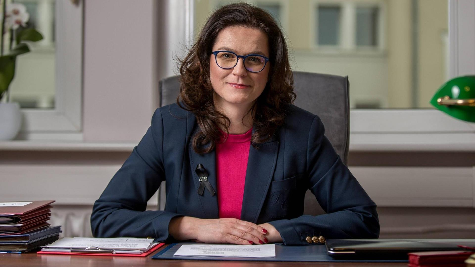 Portrait von Aleksandra Dulkiewicz, Bürgermeisterin von Danzig Portrait von Aleksandra Dulkiewicz, Bürgermeisterin von Danzig