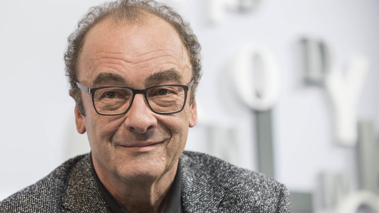 Robert MENASSE, AUT, Schriftsteller, Buchpreistraeger, am 11.10.2017 Frankfurter Buchmesse 2017 vom 11.10. - 15.10.2017 in Frankfurt am Main / Deutschland. Â | Verwendung weltweit Robert MENASSE, AUT, Schriftsteller, Buchpreistraeger, am 11.10.2017 Frankfurter Buchmesse 2017 vom 11.10. - 15.10.2017 in Frankfurt am Main / Deutschland. Â | Verwendung weltweit