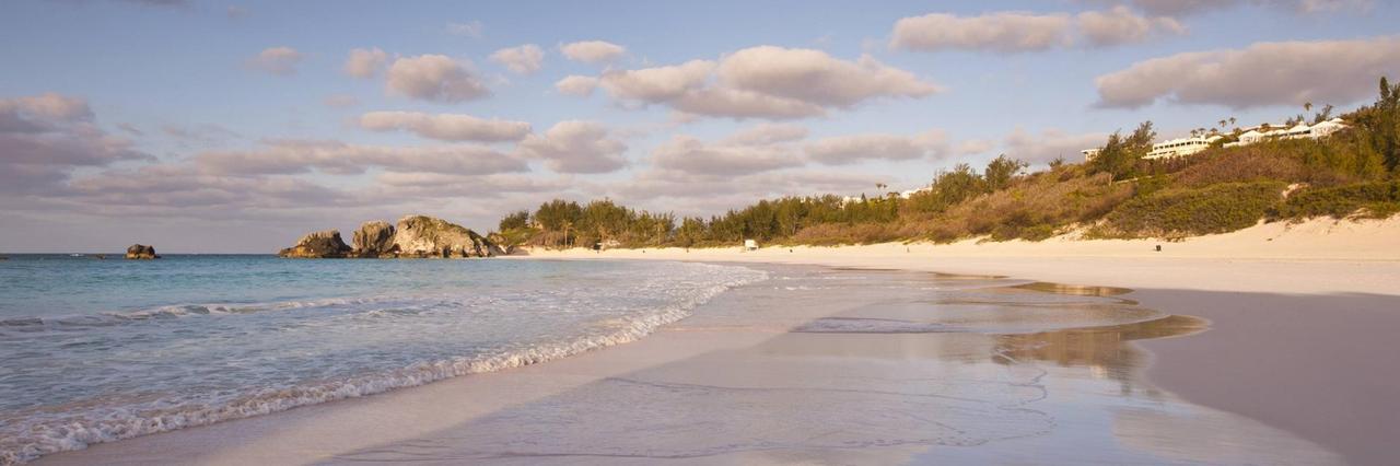 Der Horseshoe Bay Strand auf Bermuda Der Horseshoe Bay Strand auf Bermuda