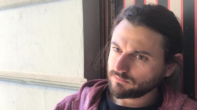 'Die Menschen glauben den Diskursen der Politiker nicht mehr' - Soziologe und Aktivist Juan Grabois. 'Die Menschen glauben den Diskursen der Politiker nicht mehr' - Soziologe und Aktivist Juan Grabois.