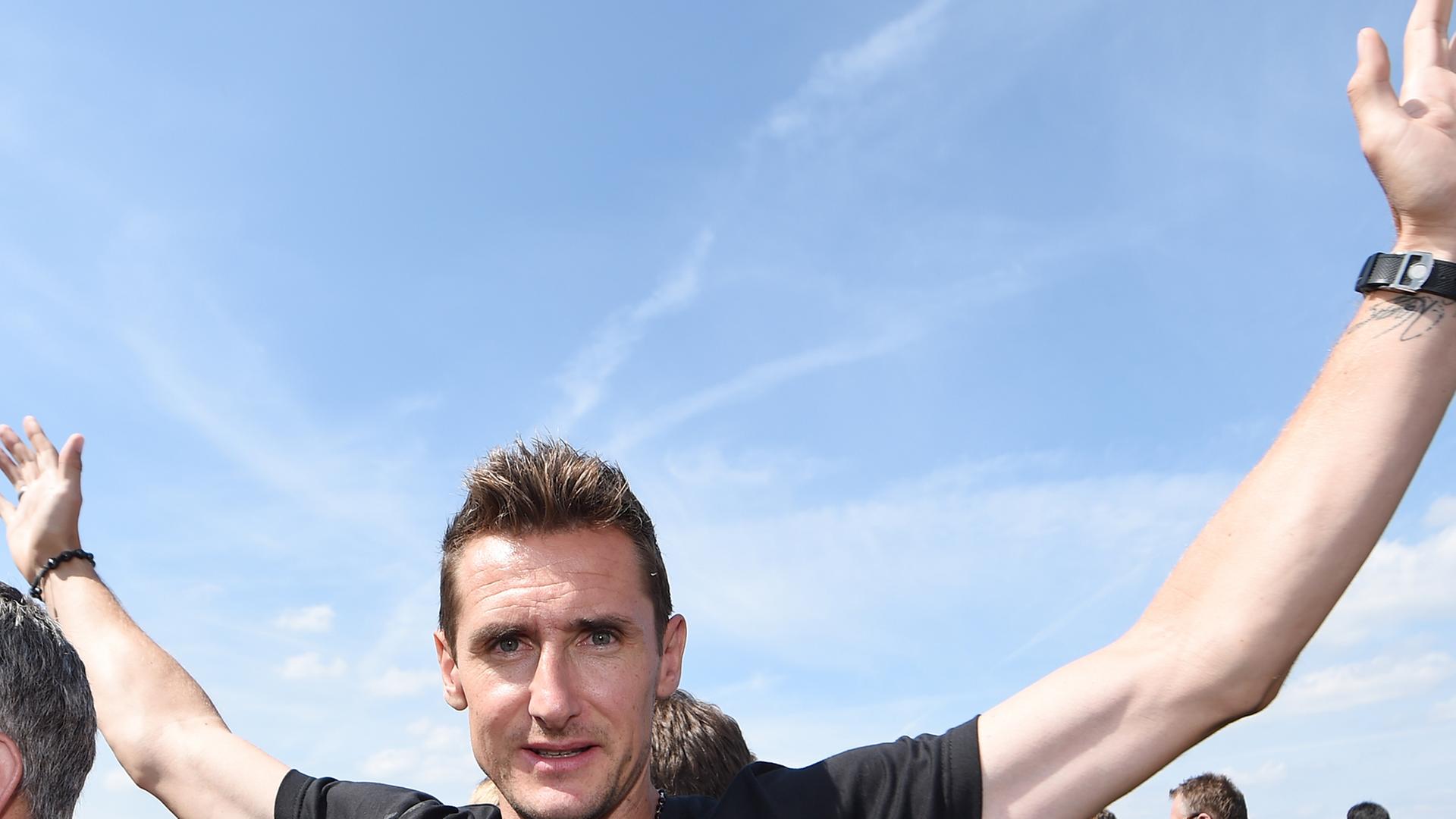 Riesenjubel bei Miroslav KLOSE (Deutschland). Riesenjubel bei Miroslav KLOSE (Deutschland).