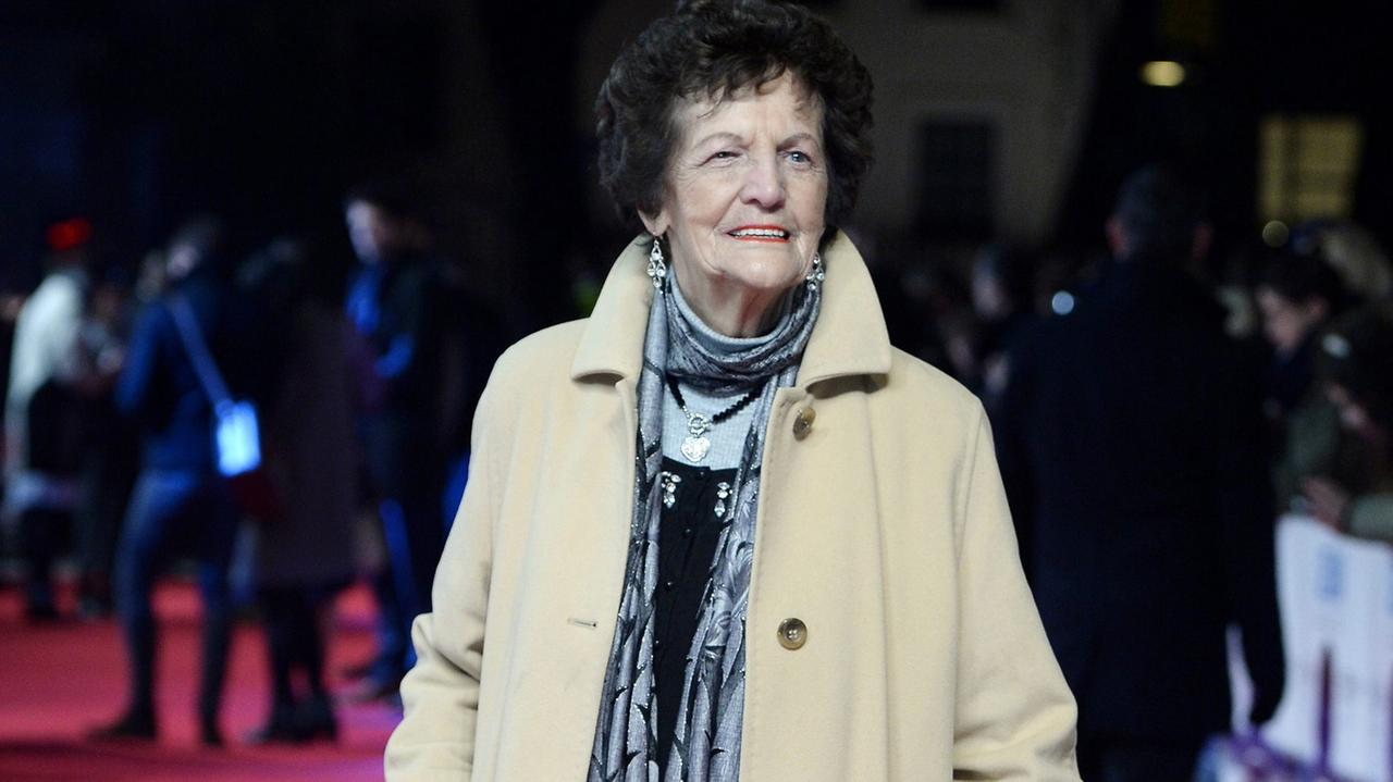 Die Irin Philomena Lee bei einer Filmpremiere in London Die Irin Philomena Lee bei einer Filmpremiere in London