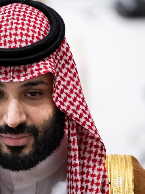 Mohammed bin Salman bin Abdelasis al-Saud, Kronprinz von Saudi-Arabien, kommt zur dritten Arbeitssitzung des G20-Gipfels