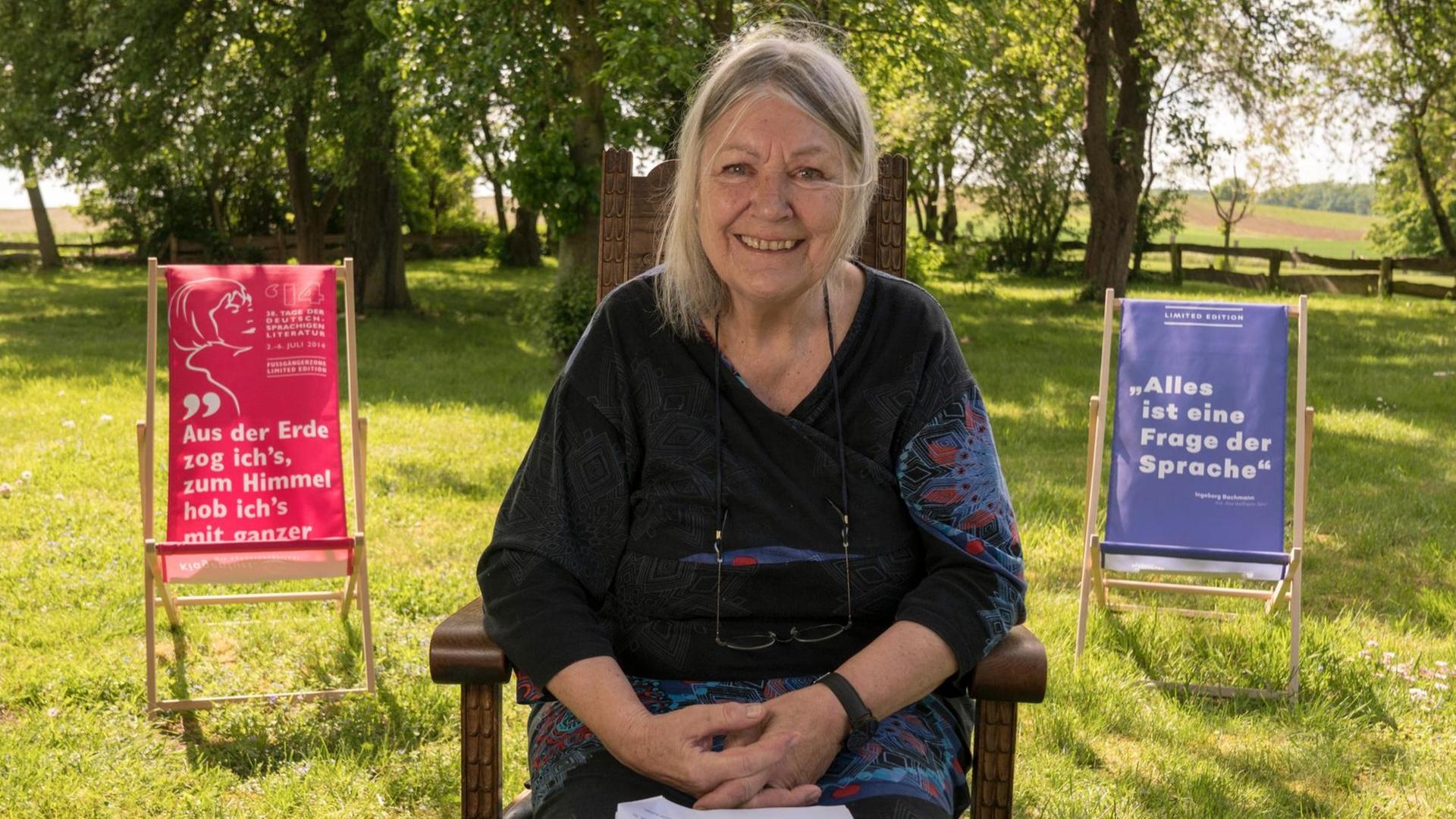 Die deutsche Autorin Helga Schubert hat einen wichtigen Preis gewonnen. Die deutsche Autorin Helga Schubert hat einen wichtigen Preis gewonnen.