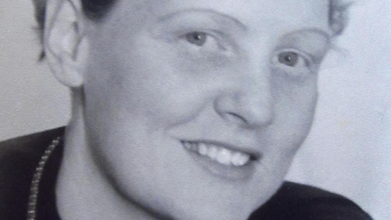Melita, 1953 (Dies ist ein Foto, das sie Marianne in einem Brief geschickt hat) Melita, 1953 (Dies ist ein Foto, das sie Marianne in einem Brief geschickt hat)