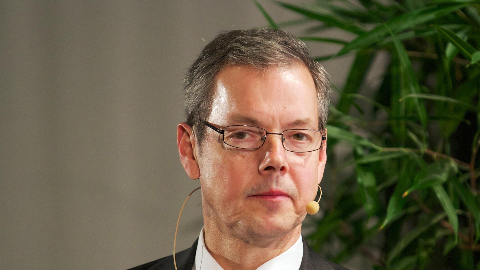 Peter Bofinger, Mitglied des Sachverständigenrates der Bundesregierung Peter Bofinger, Mitglied des Sachverständigenrates der Bundesregierung