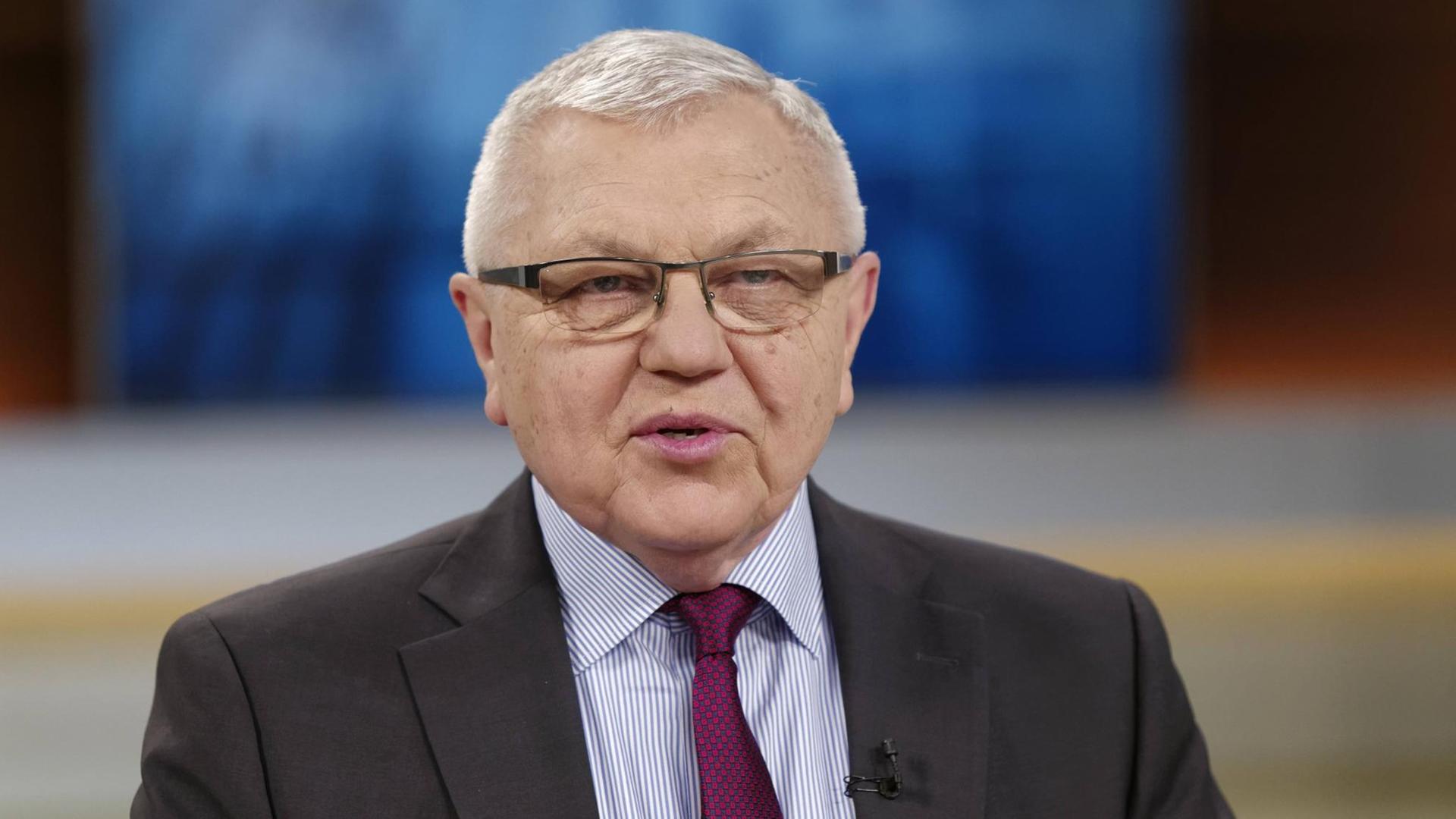 Harald Kujat, ehemaliger Generalinspekteur der Bundeswehr und Vorsitzender des Nato-Militärausschusses. Harald Kujat, ehemaliger Generalinspekteur der Bundeswehr und Vorsitzender des Nato-Militärausschusses.