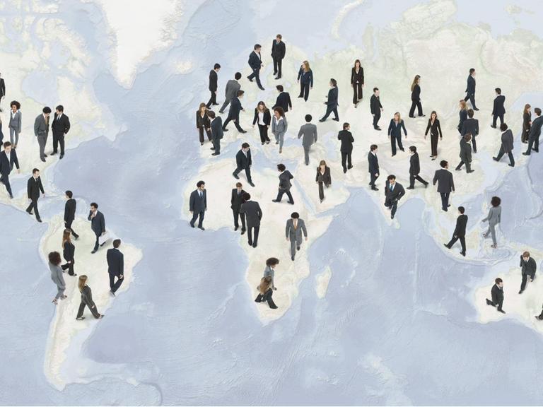 Illustration einer Weltkarte, auf der Menschen herumspazieren.