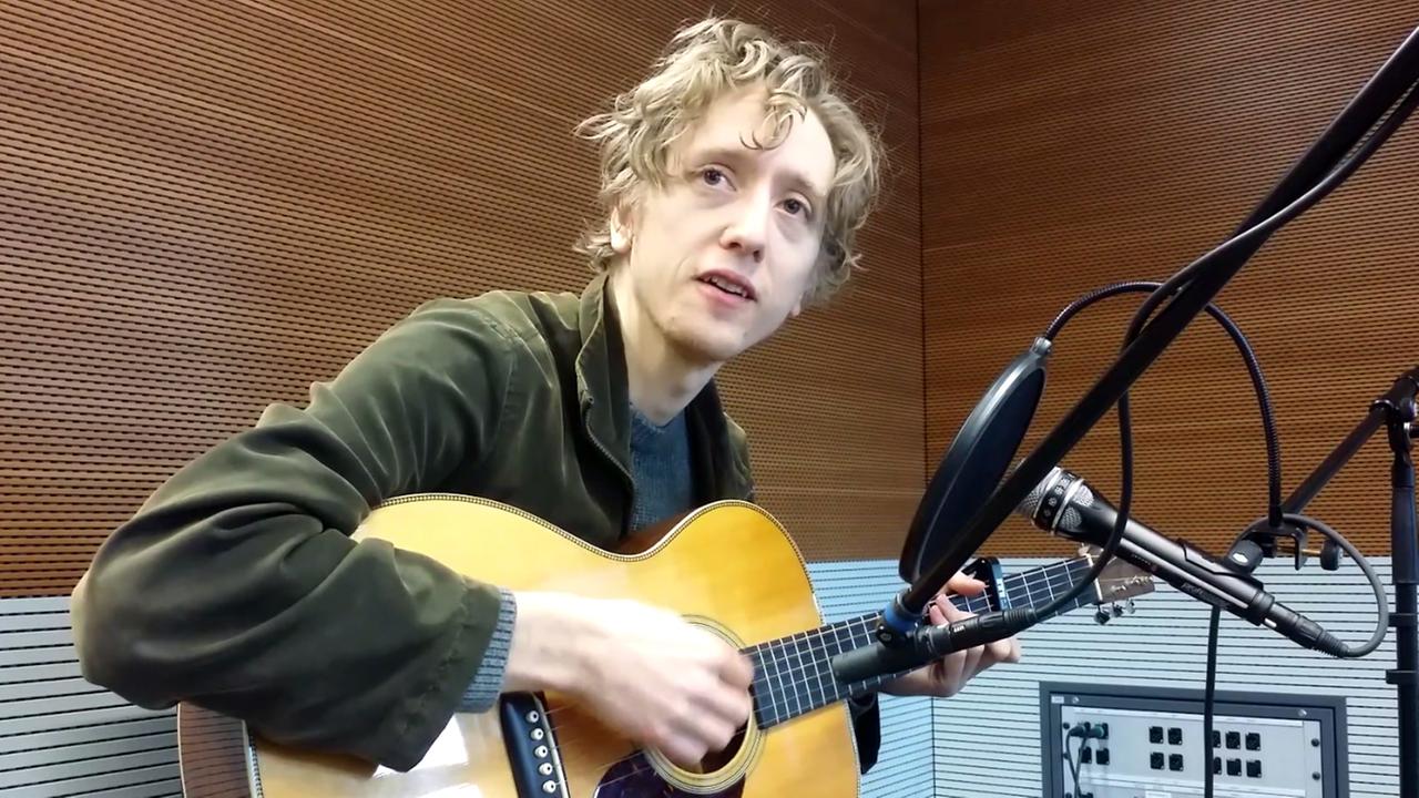Der norwegische Musiker Jonas Alaska Der norwegische Musiker Jonas Alaska