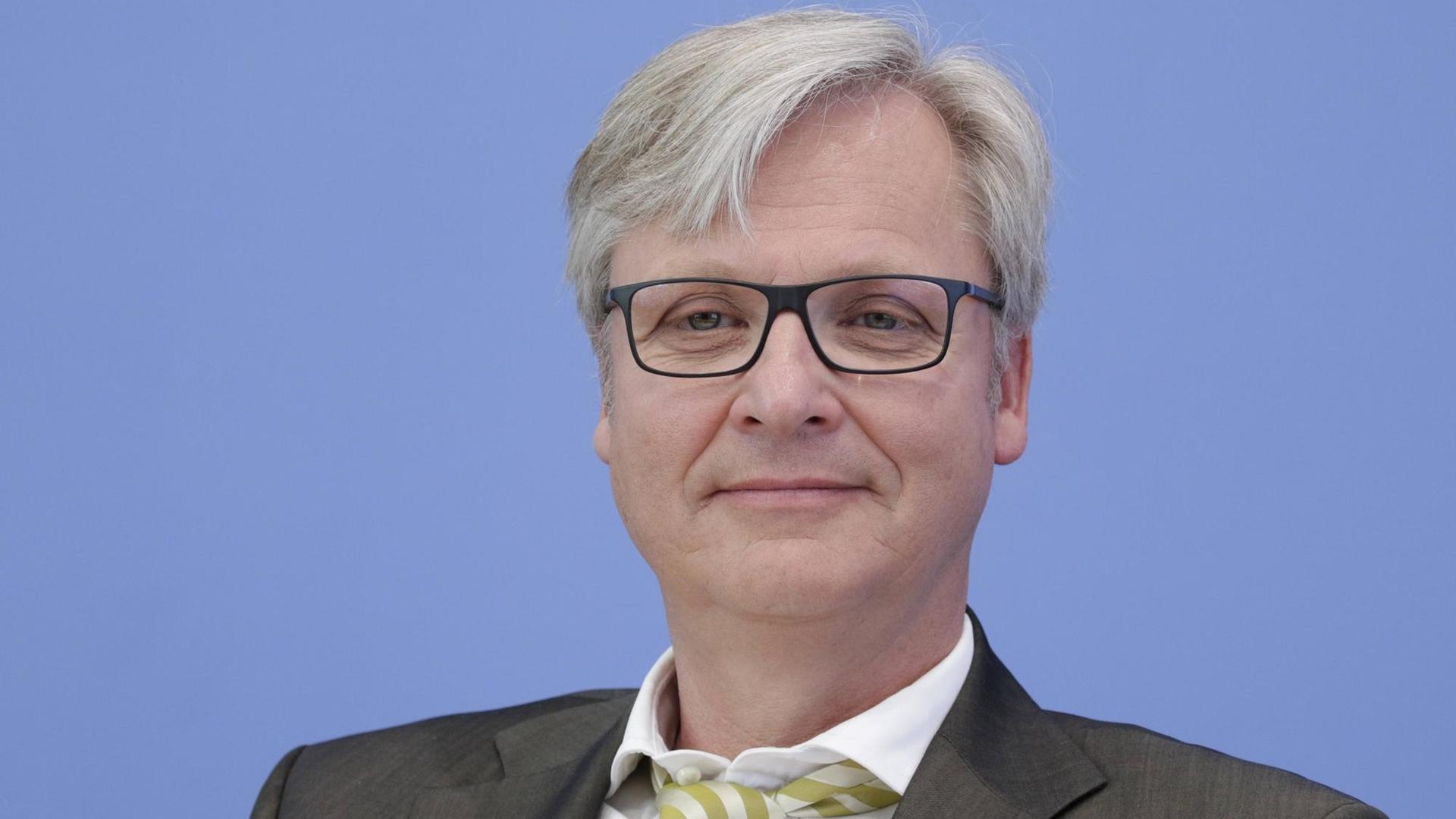 Der Hauptgeschäftsführer des Deutschen Industrie- und Handelskammertags, Martin Wansleben. Der Hauptgeschäftsführer des Deutschen Industrie- und Handelskammertags, Martin Wansleben.