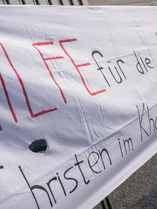 Mahnwache für assyrische Christen in Berlin