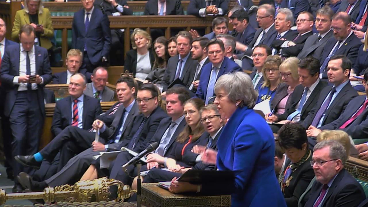 Das Videostandbild, zur Verfügung gestellt vom House of Commons, zeigt Theresa May, Premierministerin von Großbritannien, bei der Fragestunde im Unterhaus. Das Videostandbild, zur Verfügung gestellt vom House of Commons, zeigt Theresa May, Premierministerin von Großbritannien, bei der Fragestunde im Unterhaus.