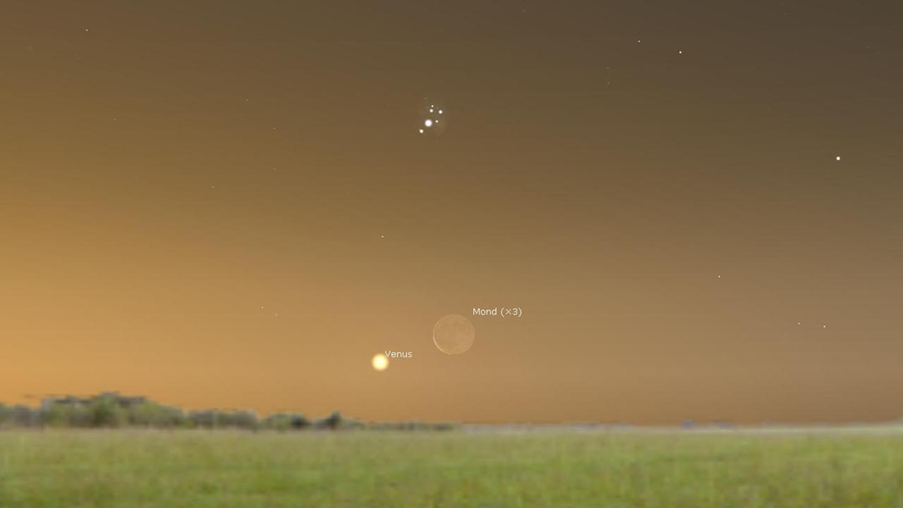 Beim Aufgang morgen früh steht die Mondsichel noch ein Stück rechts der Venus Beim Aufgang morgen früh steht die Mondsichel noch ein Stück rechts der Venus