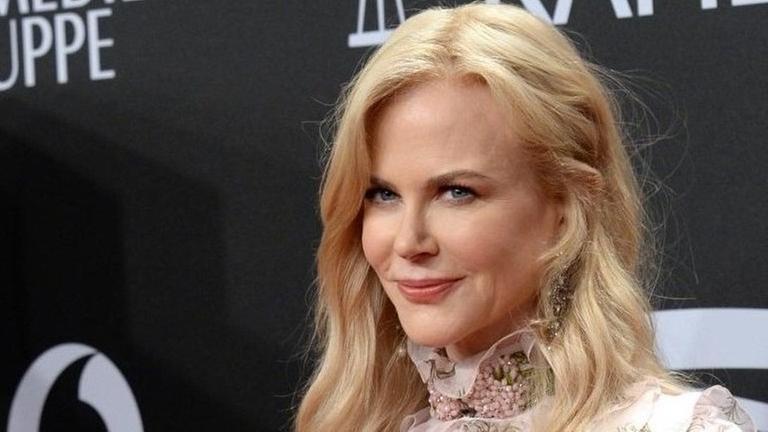 dpatopbilder - Verleihung 52. Goldene Kamera, am 04.03.2017 in Hamburg: Die australische Schauspielerin Nicole Kidman. Foto: Daniel Reinhardt/dpa | Verwendung weltweit dpatopbilder - Verleihung 52. Goldene Kamera, am 04.03.2017 in Hamburg: Die australische Schauspielerin Nicole Kidman. Foto: Daniel Reinhardt/dpa | Verwendung weltweit