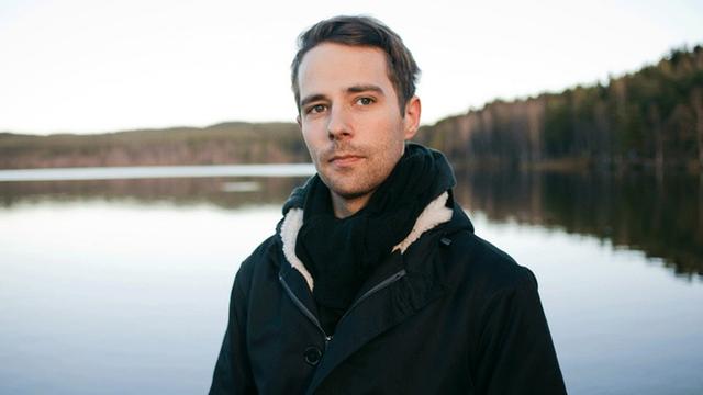 Der norwegische Komponist Jan Erik Mikalsen