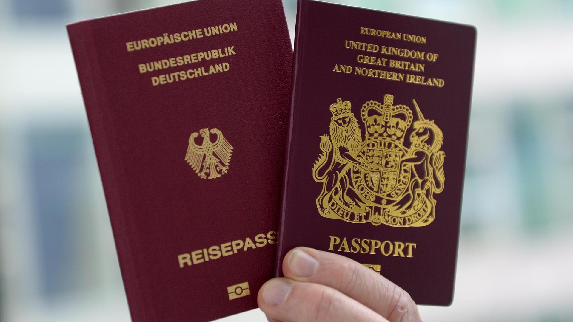 Was Benötige Ich Für Einen Reisepass Britischer Farbwechsel - Was der Reisepass über ein Land verrät